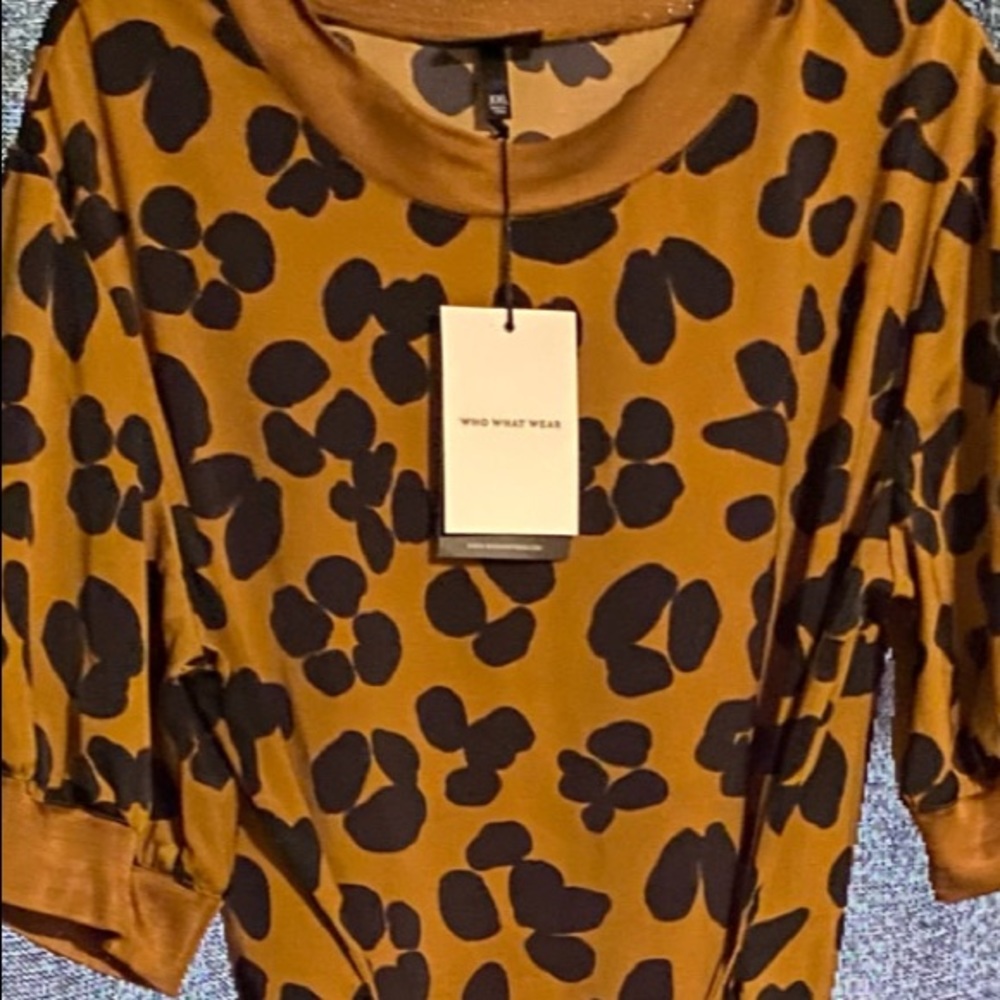 Leopard Dress - Picture 3 of 3